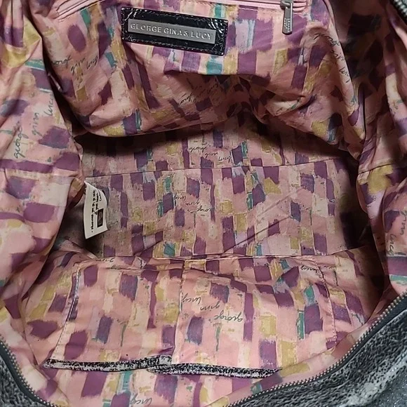 George Gina & Lucy Star Shoulder Bag Black Distressed Leather Handbag - Picture 16 of 16